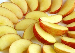 200 Calories of Apples